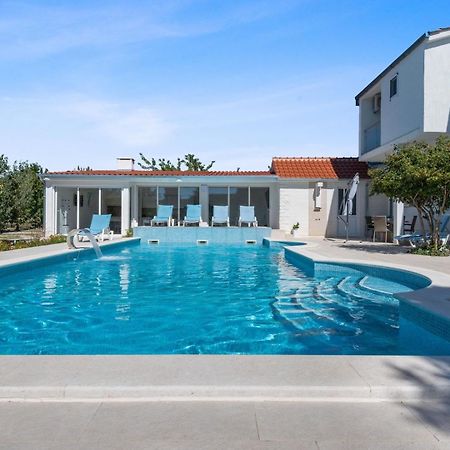 Villa Almas - Heated Pool, Sauna, Gym And Tennis Court Neoric Dış mekan fotoğraf
