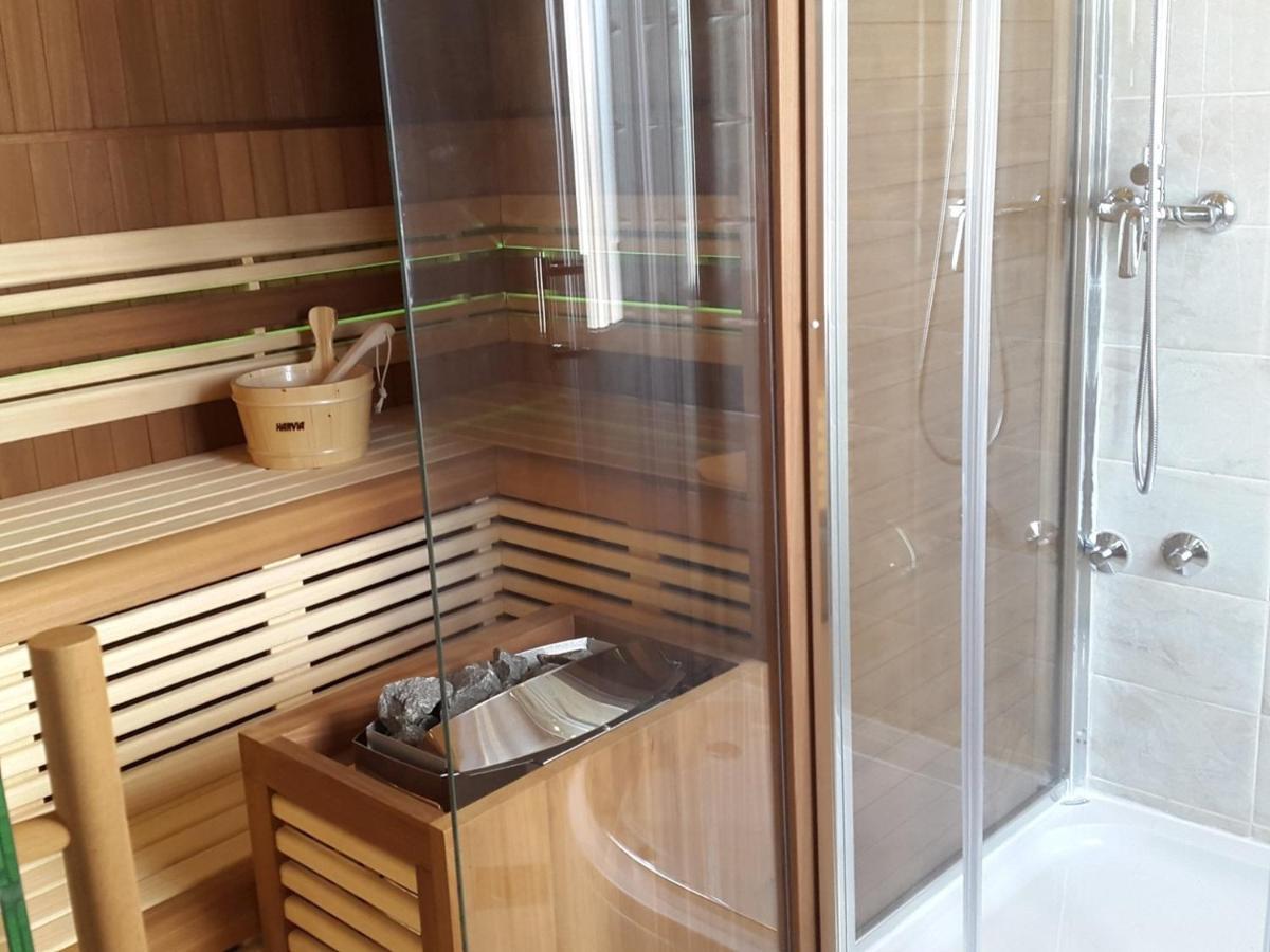 Villa Almas - Heated Pool, Sauna, Gym And Tennis Court Neoric Dış mekan fotoğraf
