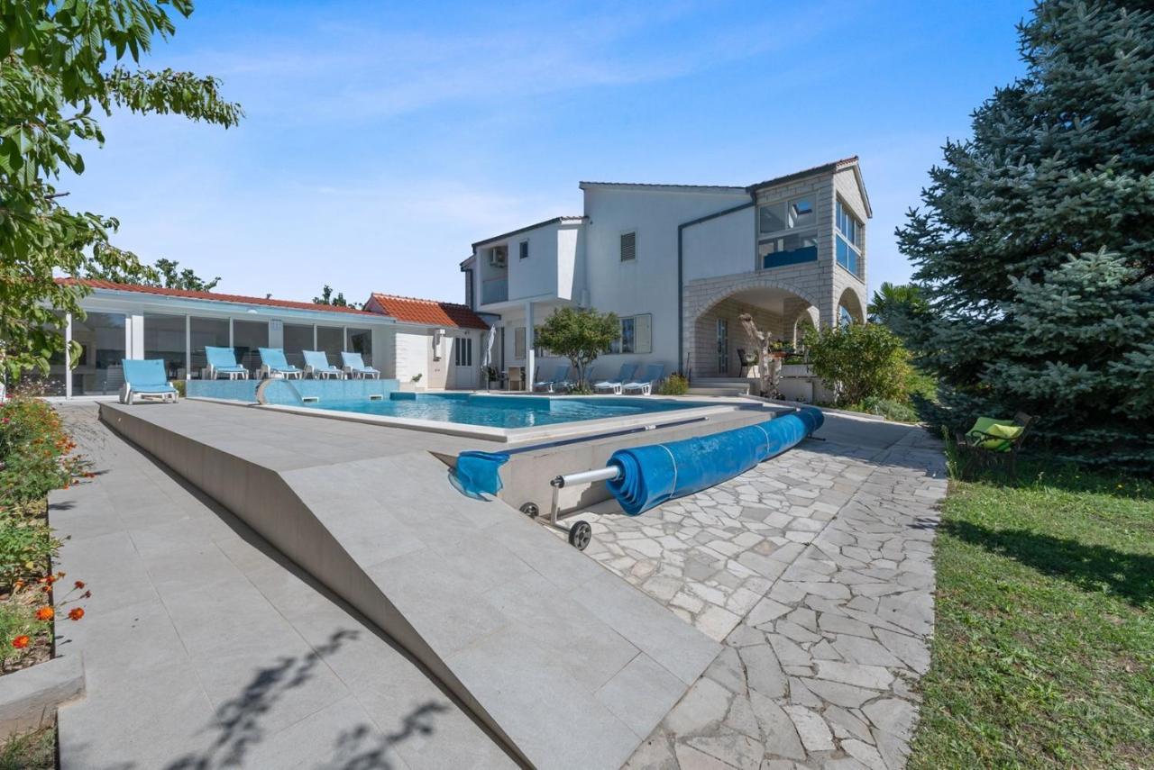 Villa Almas - Heated Pool, Sauna, Gym And Tennis Court Neoric Dış mekan fotoğraf