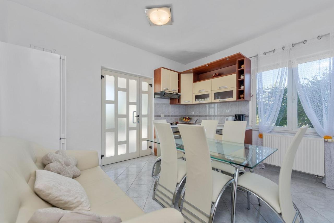 Villa Almas - Heated Pool, Sauna, Gym And Tennis Court Neoric Dış mekan fotoğraf