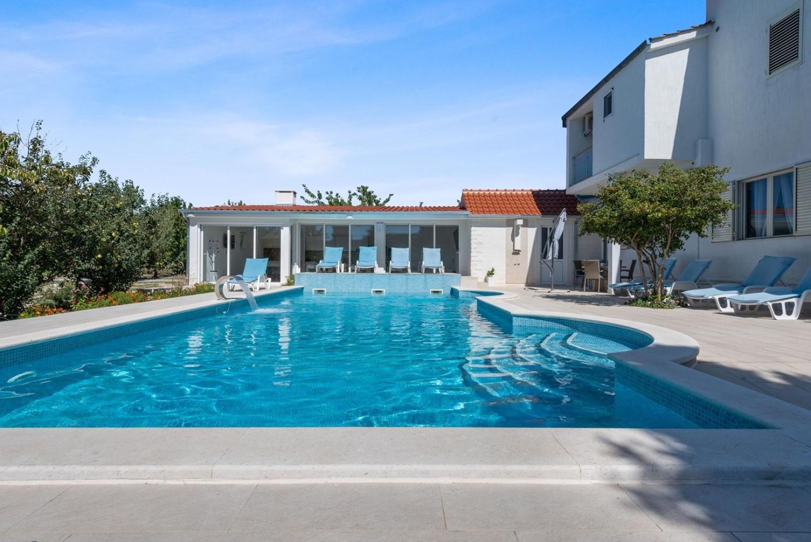 Villa Almas - Heated Pool, Sauna, Gym And Tennis Court Neoric Dış mekan fotoğraf